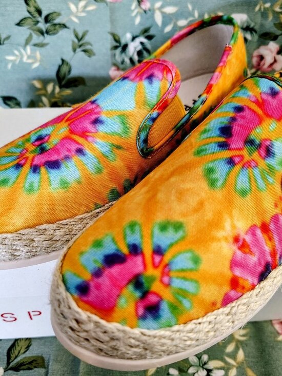 Esprit Shoes - NIB Espirit Erika Yellow Pink Tie-Dye Espadrille Sneakers Womens Shoes Size 8